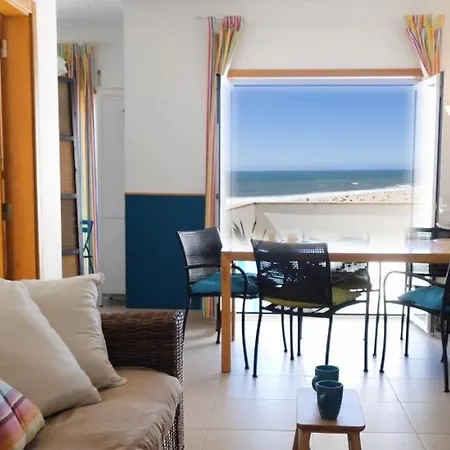 At Praia Paredes De Vitoria By Book Yourholiday Pt