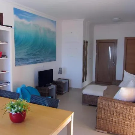 At Praia Paredes De Vitoria By Book Yourholiday Pt